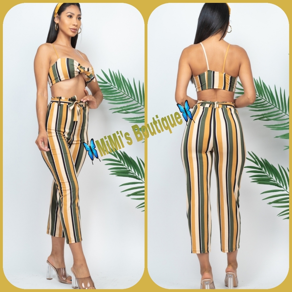 Two piece stripped set